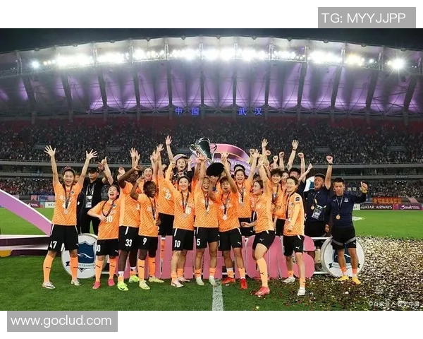 足球明星齐聚泉州展现球技引发热潮球迷狂欢盛况空前